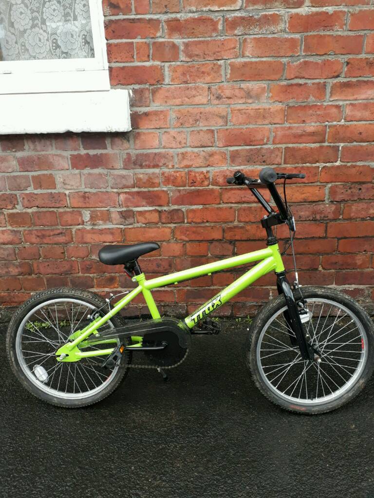 trax bmx green